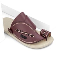 حذاء شرقي وطني طبي جلد خمري مطرز