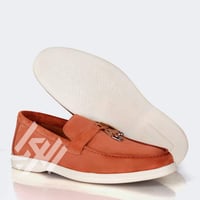 حذاء طبي رسمي من الشامواه بني جملي