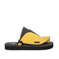 حذاء شرقي وطني جلد أسود وأصفر