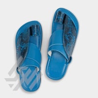 حذاء شرقي وطني من الجلد الطبيعي الأزرق بنقشة ثعبان