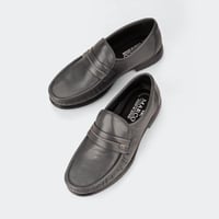 حذاء رسمي اسباني رمادي غامق كلاسيكي من (ماركو)