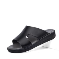 نعال خليجي جلد اسود ايطالي وارضية رمادي طبية