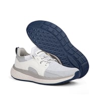 حذاء سكيتشرز رياضي باللون الرصاصي الجذاب