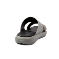 نعال شرقي خليجي جلد رمادي ماركة فيكتور كلارك