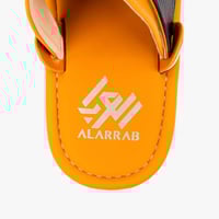 حذاء شرقي وطني كحلي وأصفر جذاب