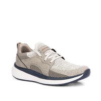 حذاء رياضة سكيتشرز بيج كاكي بتصميم مذهل