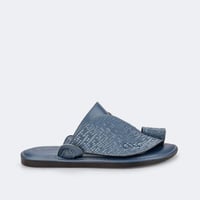 صندل ايطالي كحلي بنقشة جلد الثعبان