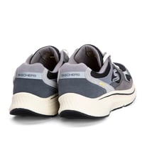 سكيتشرز غو ران - الترا لايت