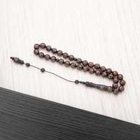 سبحة كوك فضه 12 ملي أسود بنقش أحمر