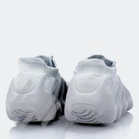 حذاء كاجوال رجالي - تصميم رهيب باللون الرمادي