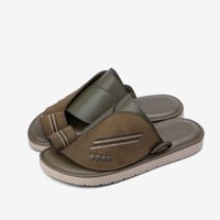 نعال شرقي إيطالي بني طبي