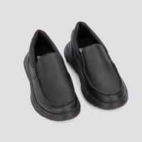 حذاء كاجوال فيكتور كلارك اسود طبي