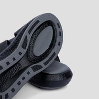 نعال شرقي خليجي طبي جلد أسود فيكتور كلارك