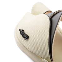 حذاء شرقي سكري بنعل طبي مريح