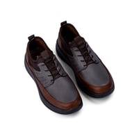 حذاء كاجوال جلد طبي من فيكتور كلارك - بني راقي