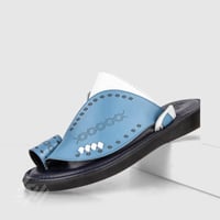 نعال خليجي بتصنيع إيطالي أزرق وأبيض