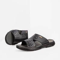 نعال سعودي جلد أسود طبيعي من فيكتور كلارك