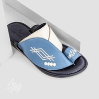 حذاء شرقي طبي أزرق وأبيض - ايطالي من ماركو