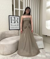 فستان ستروكه رملي