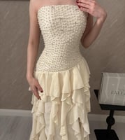 فستان مجوده دانتيل اوف وايت