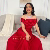 فستان احمر طويل