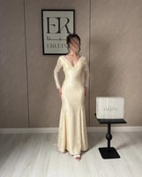 فستان ساف اوف وايت