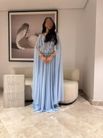 فستان تيماء سماوي