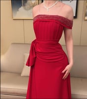 فستان الكماف احمر