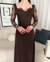 فستان فلورا بني