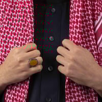 خاتم رجالي فضة بحجر عين النمر بتفاصيل هندسية بارزة