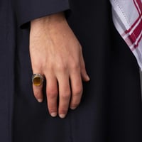 خاتم رجالي فضة بحجر عين النمر بتصميم الزخارف