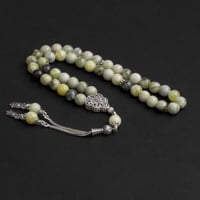 سبحة بحجر الزبرجد اخضر واصفر مع شكة فضة 8مل