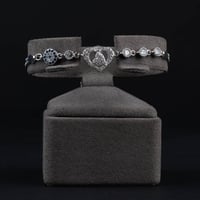 اسوارة فضة نسائي مع تصميم قلوب و احجار مايكرو راقي...