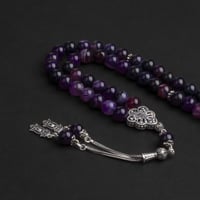 سبحة بحجر عقيق بنفسجي مع شكة فضة 8مل