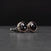 كبك رجالي فضة مع حجر زركون أسود