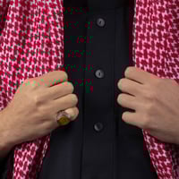 خاتم رجالي فضة بحجر عين النمر بتصميم الزخارف