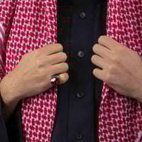 خاتم رجالي فضة مزين بحجر الزركون الأحمر