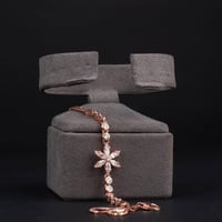 اسوارة فضة نسائي مع تصميم نجمة جميل