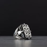 خاتم رجالي فضة استرليني مع تصميم زخرفي فاخر