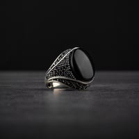 خاتم رجالي فضة استرليني مزين بحجر أونيكس أسود