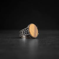 خاتم رجالي فضة بحجر عين النمر بتصميم السلاسل المتش...