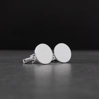 كبك رجالي فضة مع تصميم دائري