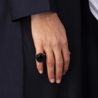 خاتم رجالي فضة مزين بحجر أونيكس أسود