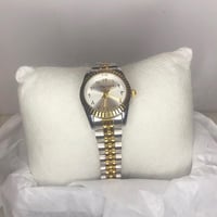 ساعة أطفال شبيه رولكس بأرقام عربية عصرية ،طلاء عال...