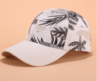 قبعة بيسبول مشجرة