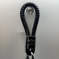 ميدالية تويوتا قماش (اسوارة)