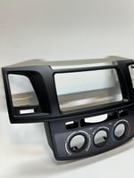 ديكور مسجل هايلوكس 2012-2015 اسود