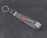 ميدالية كيا قماش اسود (كبير)