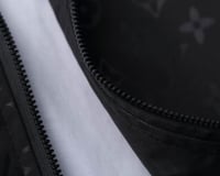 جاكيت لويس فيتون اسود فخم