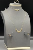 طقم وردة ذهب تصميم الماس